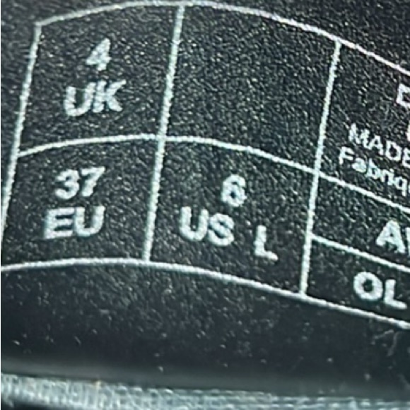 Dr Martens Women’s Polina Patent Leather Wingtip Red/Purple Lace Up Oxford Sz 6 - Picture 7 of 9